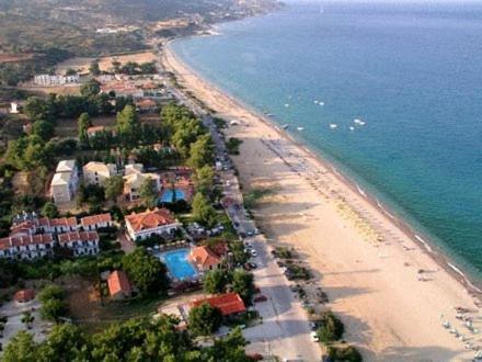 Alexander Apartments Skala  Esterno foto
